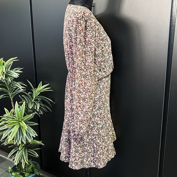 DEX V-neck long sleeve floral midi dress,elastic waist ruched side,ruffle hem - Picture 7 of 16